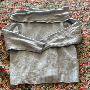 NWOT H&M Blue Off the Shoulder Sweater Size L